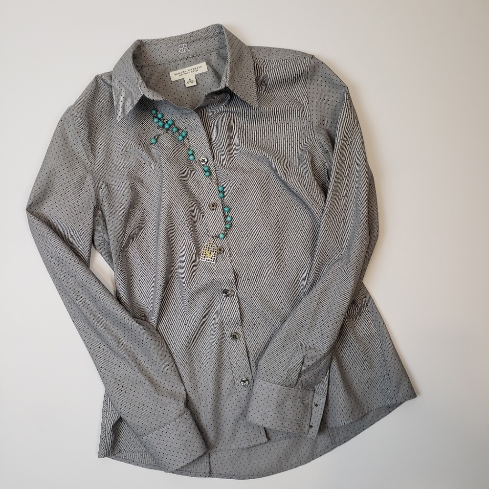 Banana republic non iron shirt size 6